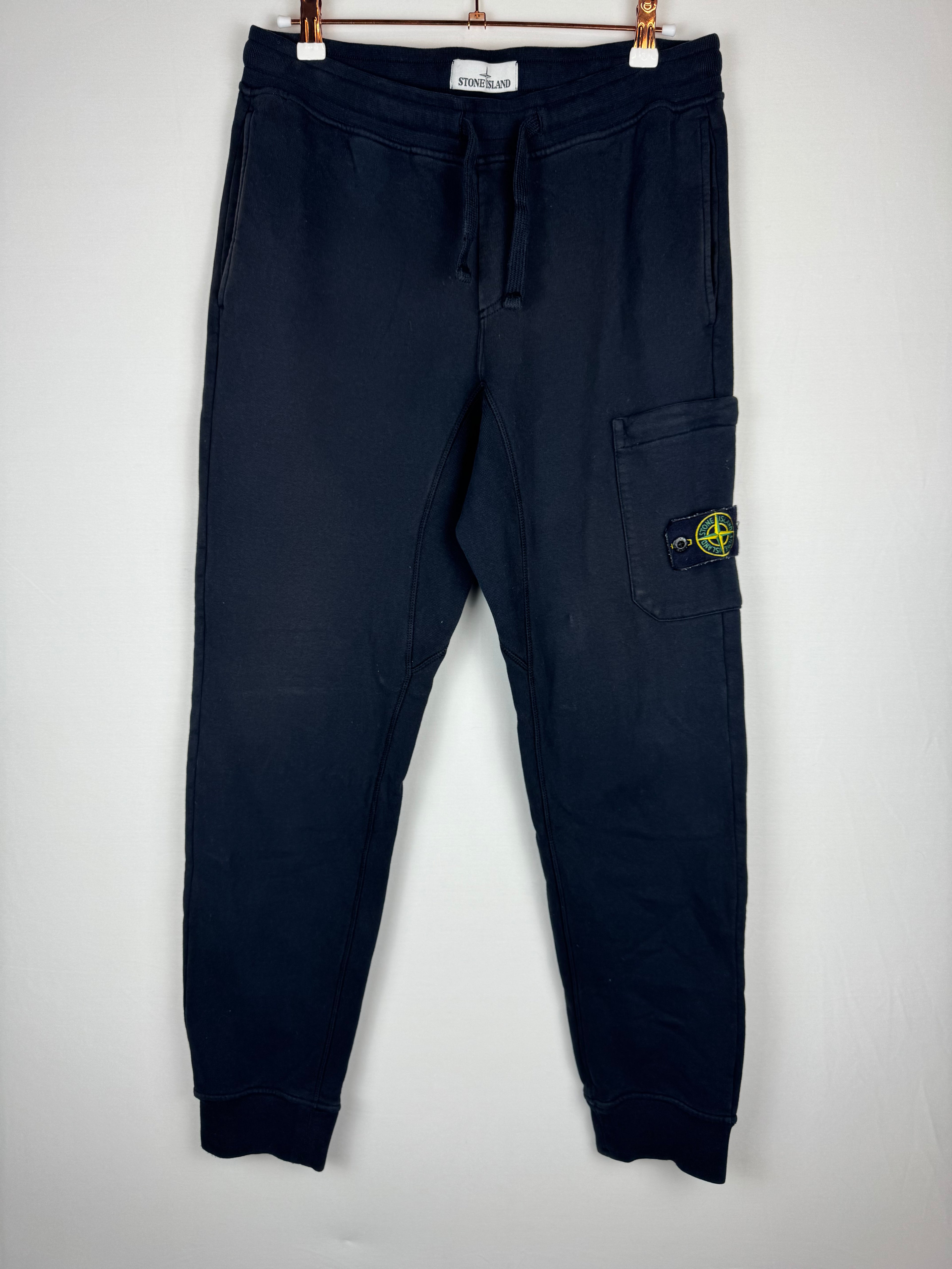 Stone Island Navy Cargo Joggers size Medium.