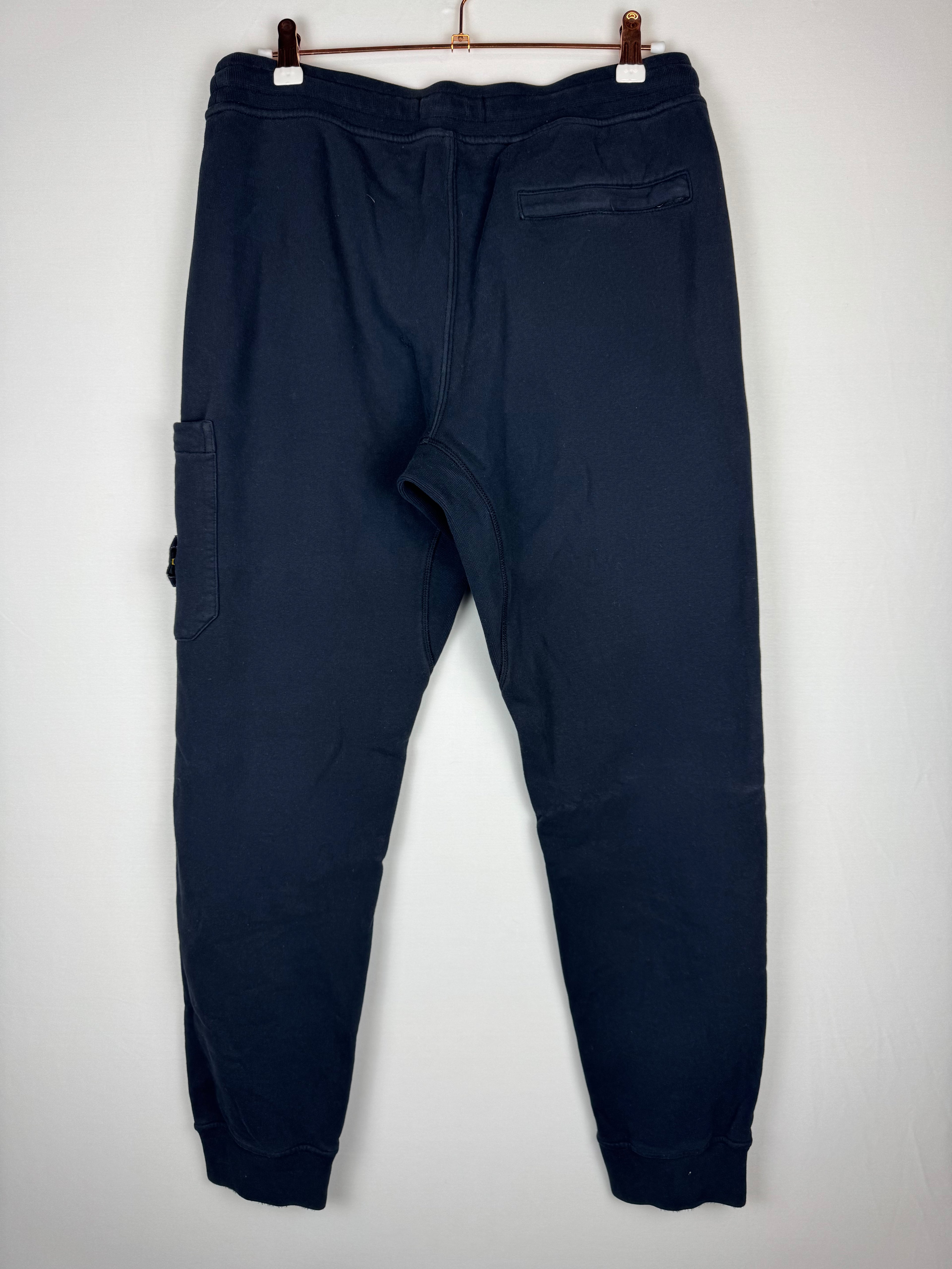 Stone Island Navy Cargo Joggers size Medium.