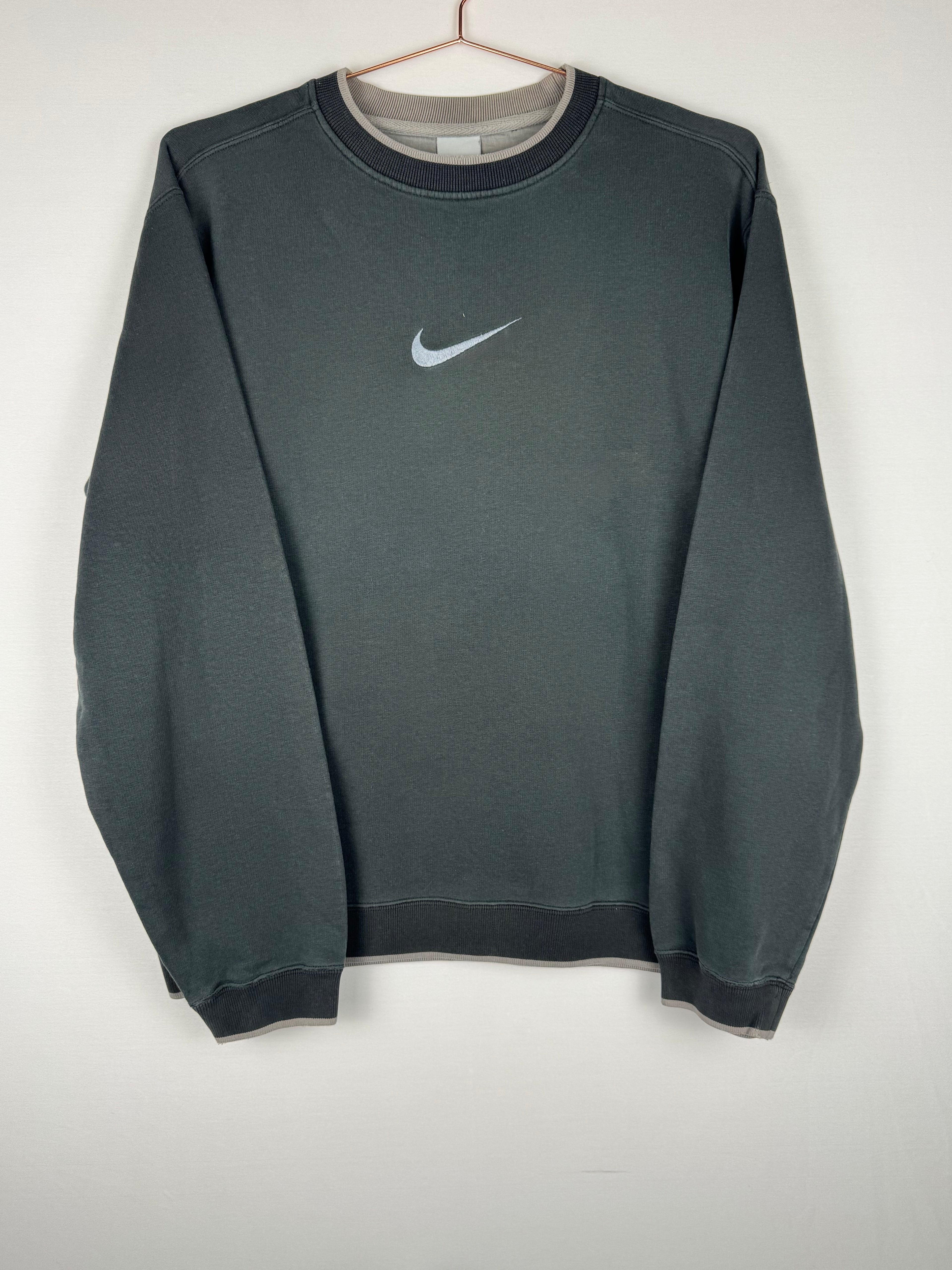 2000s Nike Dark Grey Crewneck Sweatshirt