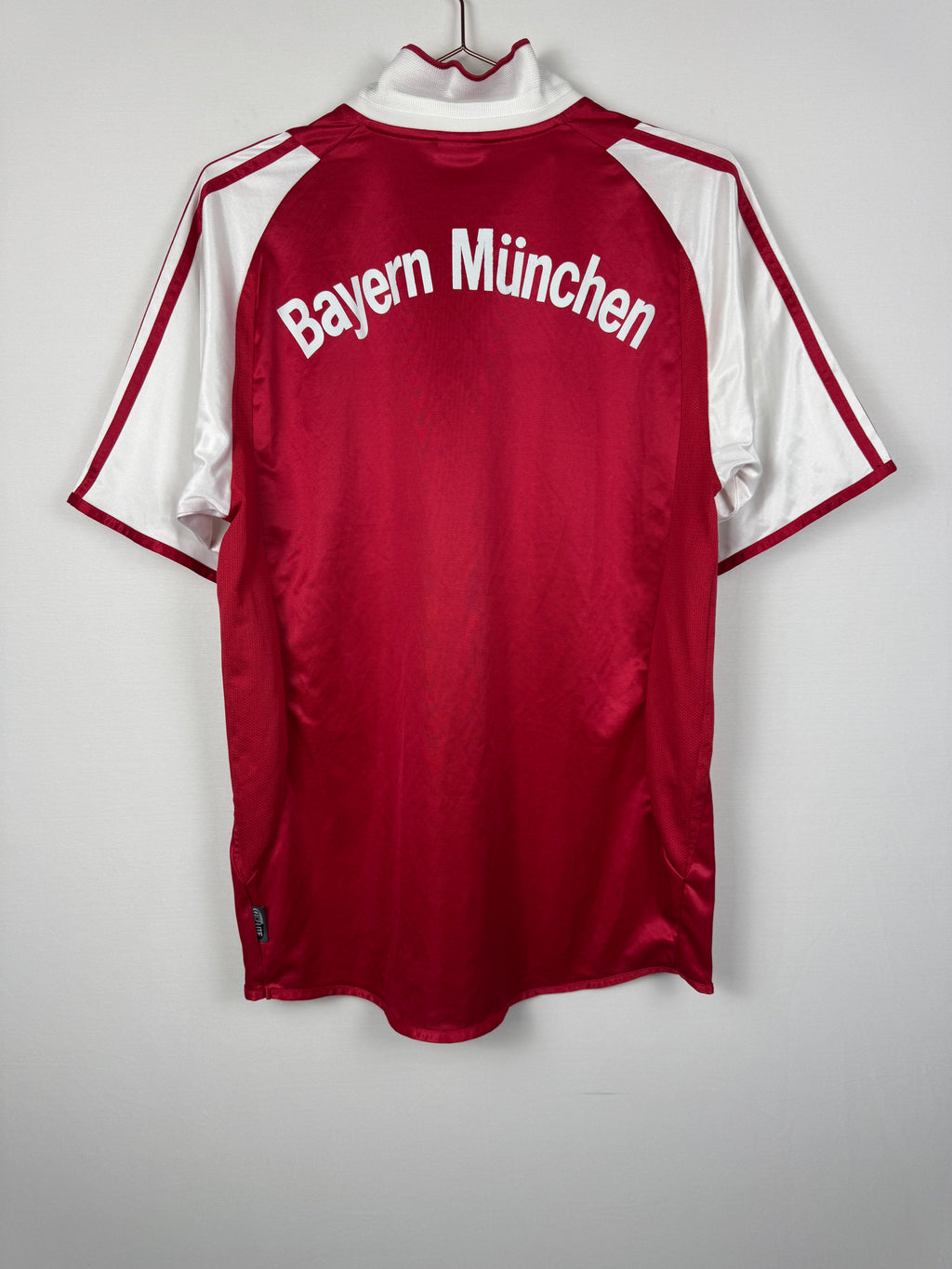 2004/05 Vintage Red/White FC Bayern Munich Home Shirt